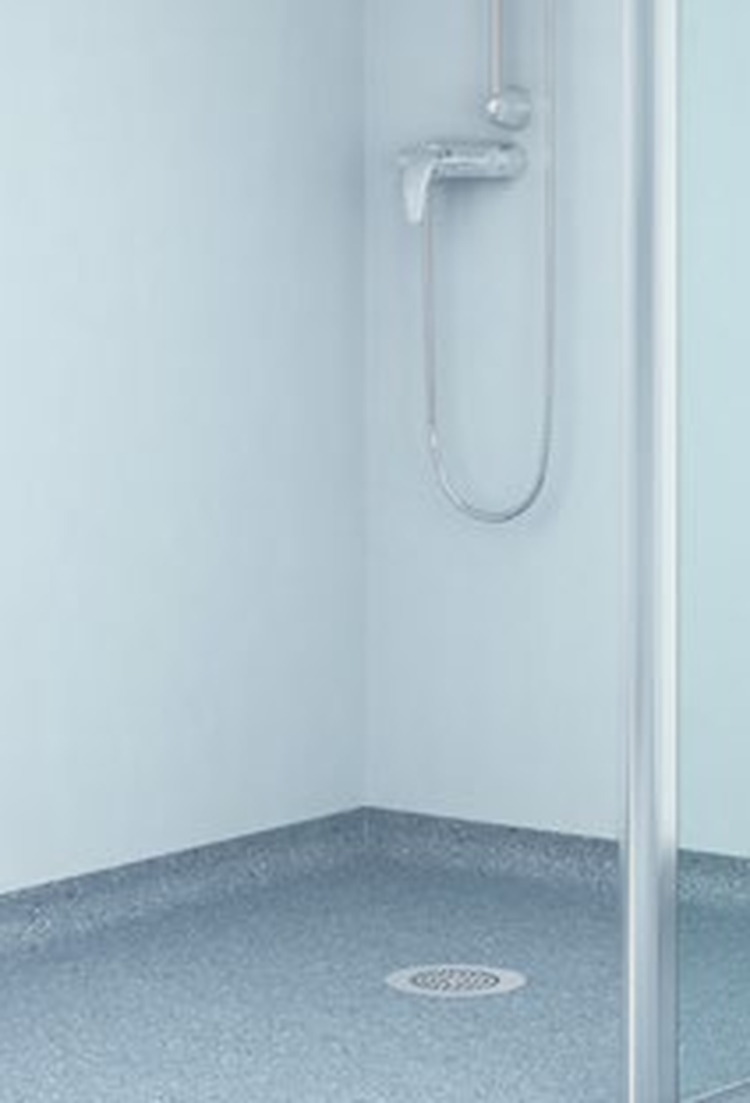 Polyclad Pro PU vinyl wall cladding in a wet room