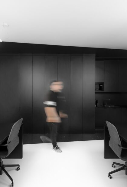 Standard XL PU vinyl flooring installation photograph 1