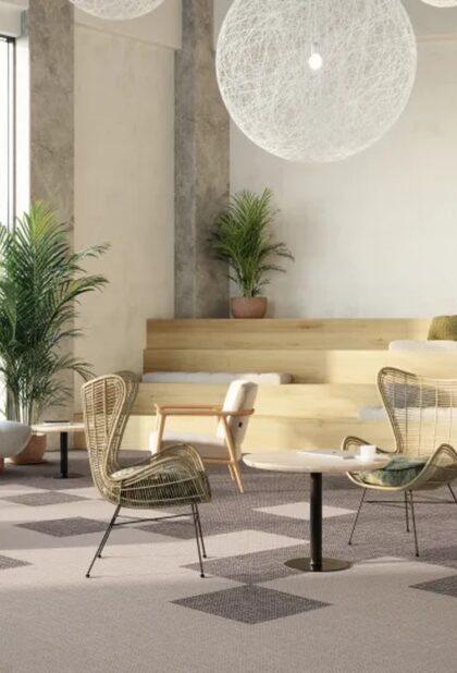 DSGN Tweed carpet tiles installation photograph 1