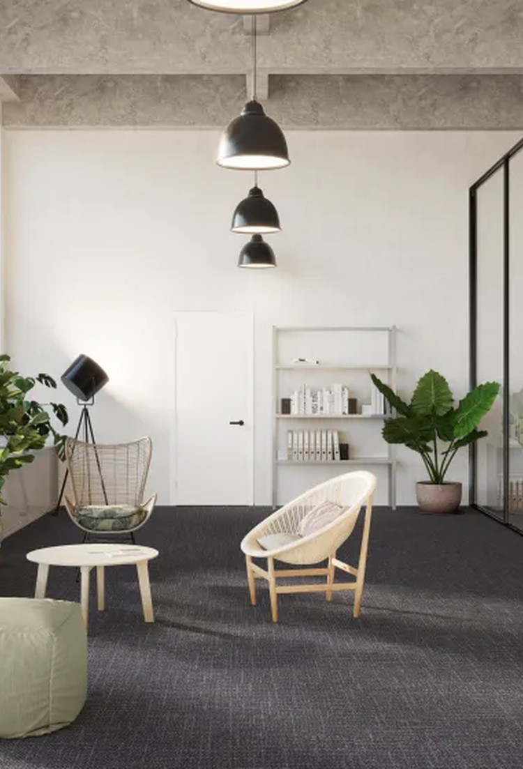 DSGN Tweed carpet tiles installation photograph 3