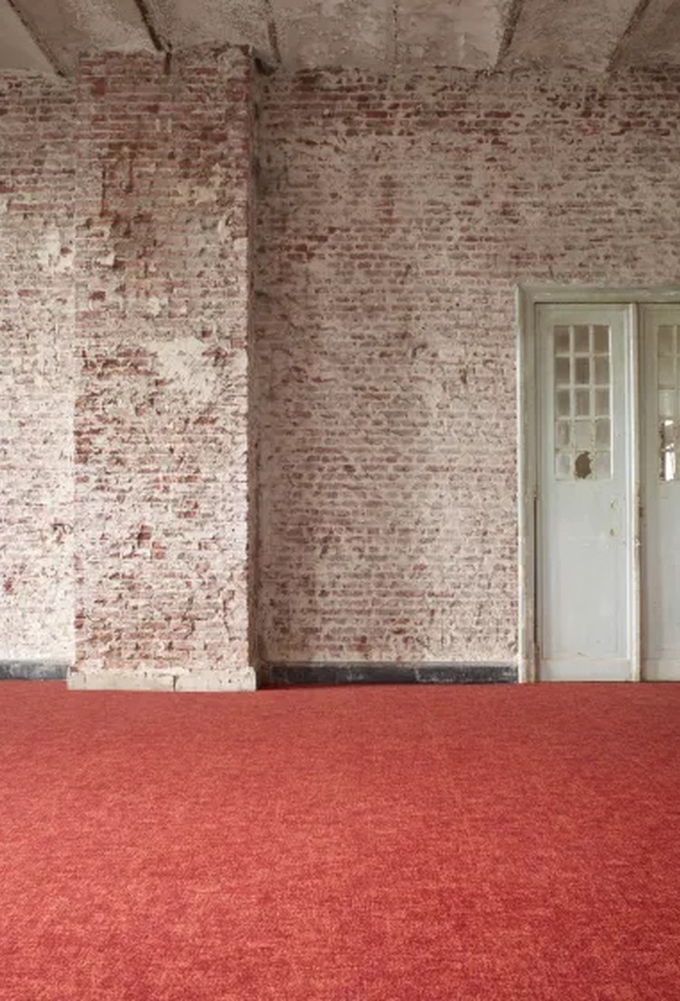 Pattern carpet tiles installation photograph 3