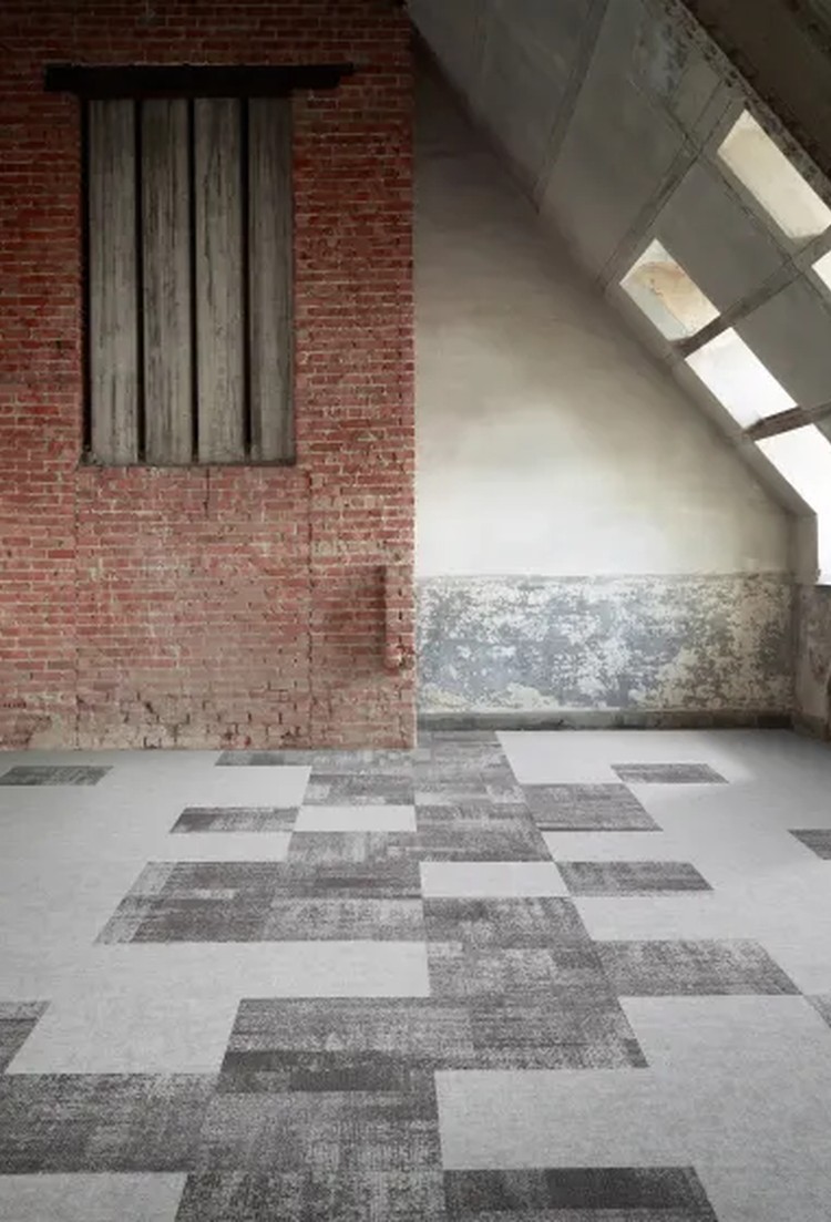 Pattern carpet tiles installation photograph 5